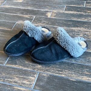 UGG Black Scuffette Slippers